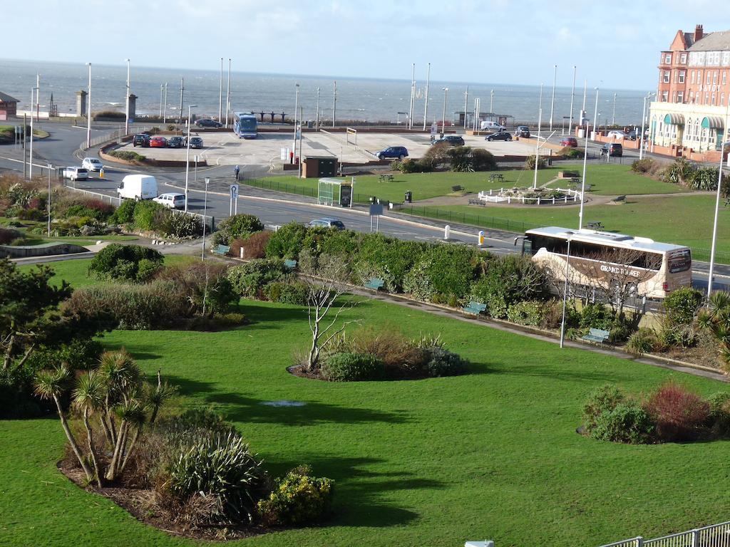 Moorings Hotel Blackpool Exterior photo