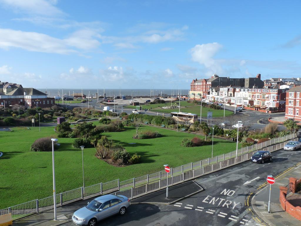 Moorings Hotel Blackpool Exterior photo