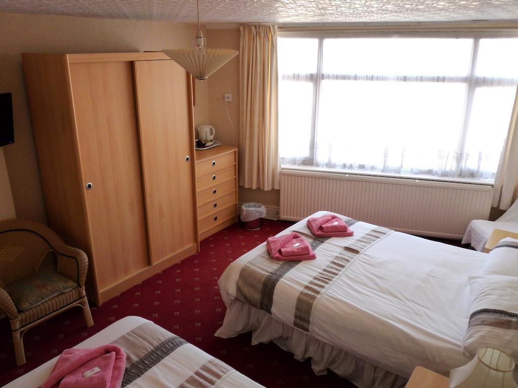Moorings Hotel Blackpool Room photo