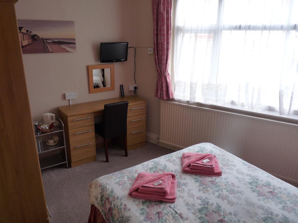 Moorings Hotel Blackpool Room photo