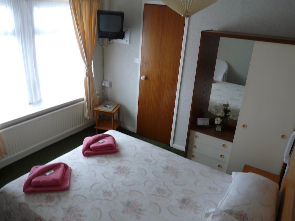 Moorings Hotel Blackpool Room photo