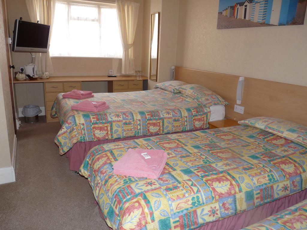 Moorings Hotel Blackpool Room photo